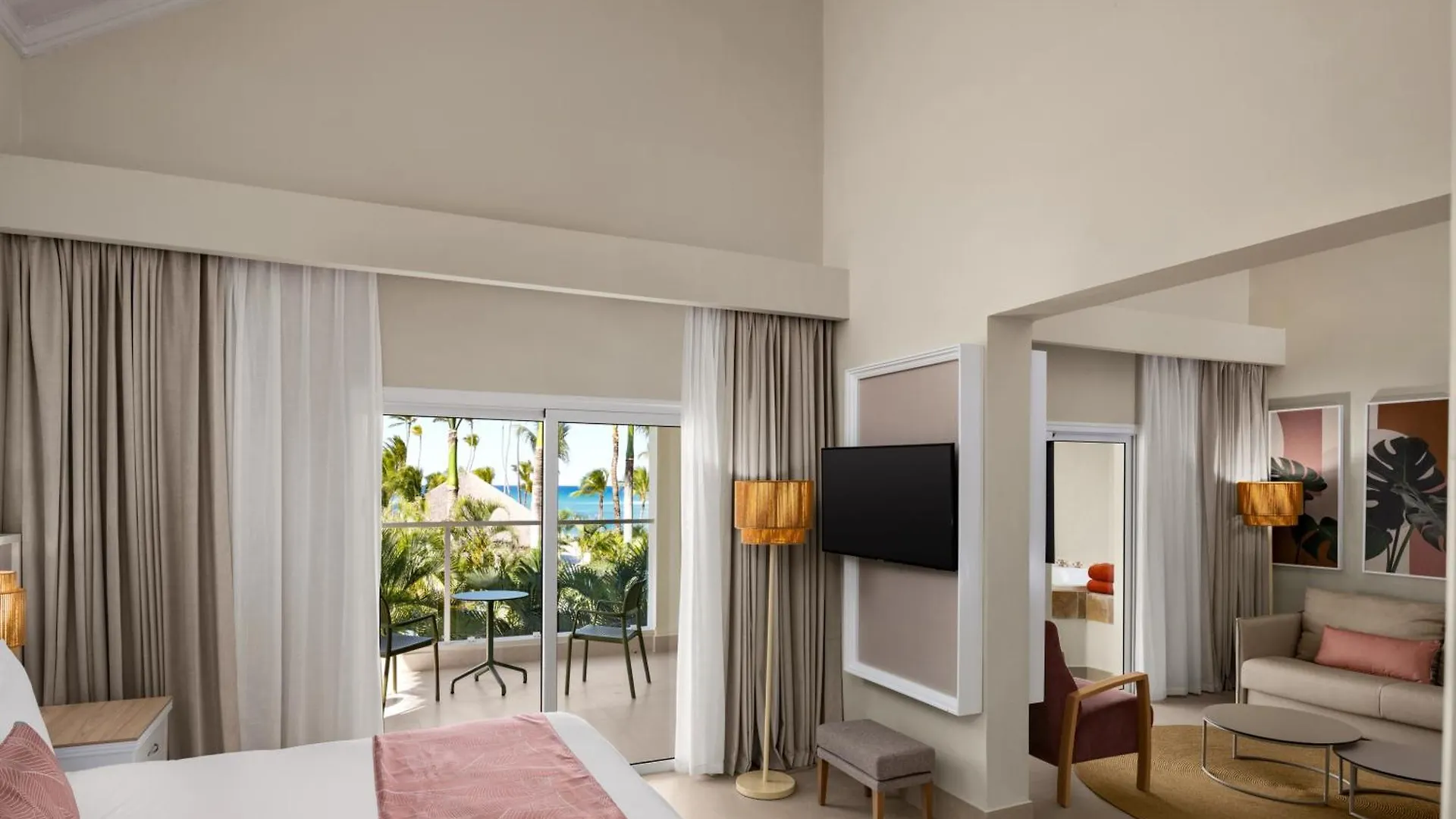 Wyndham Alltra Punta Cana All Inclusive Resort