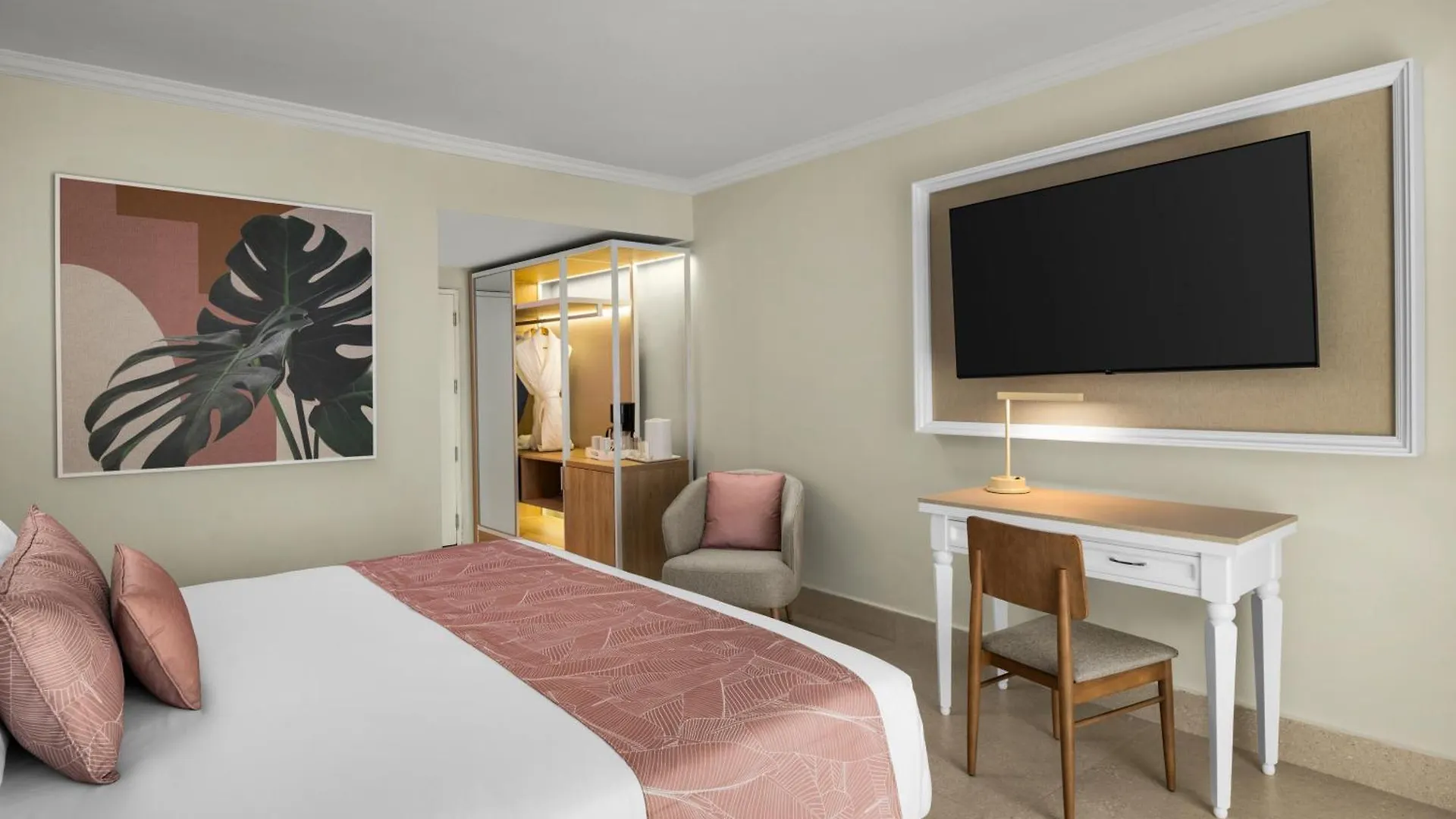 Wyndham Alltra Punta Cana All Inclusive Resort
