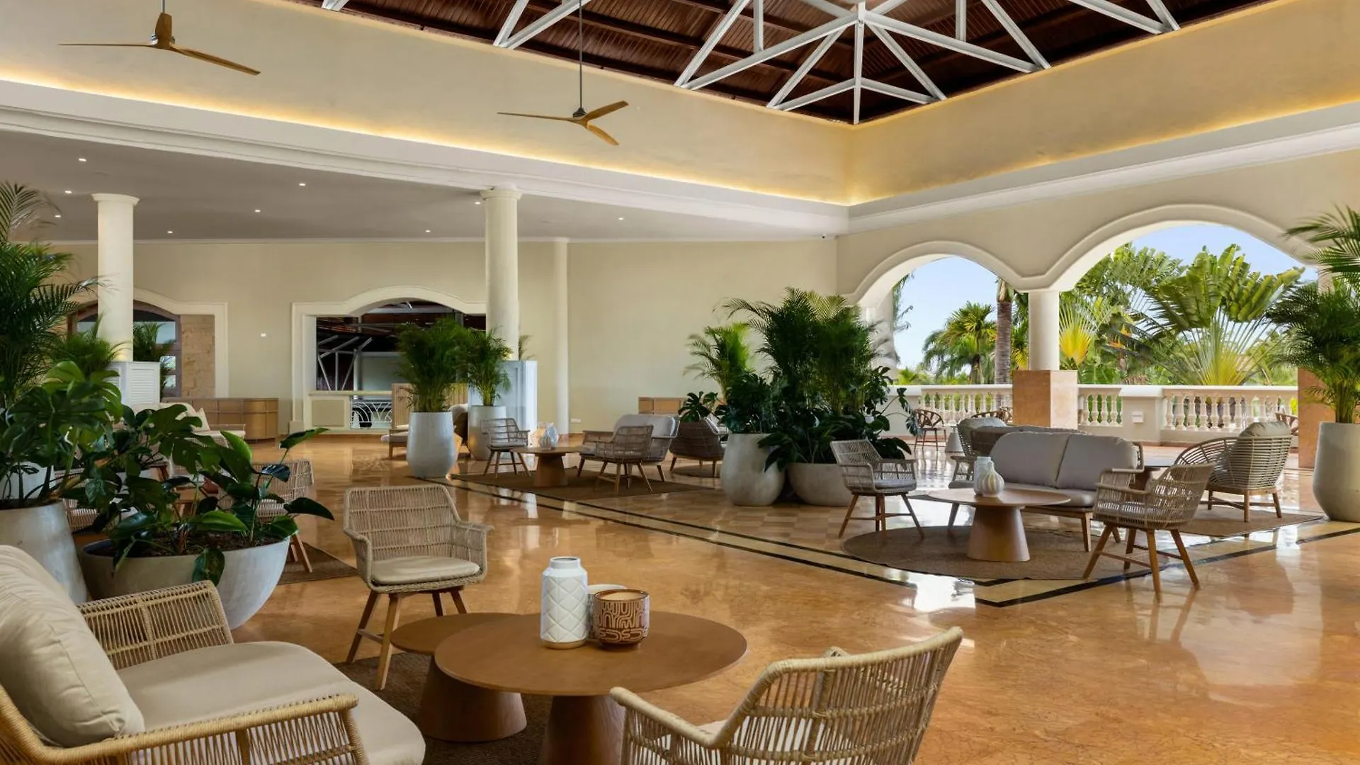 Wyndham Alltra Punta Cana All Inclusive Resort