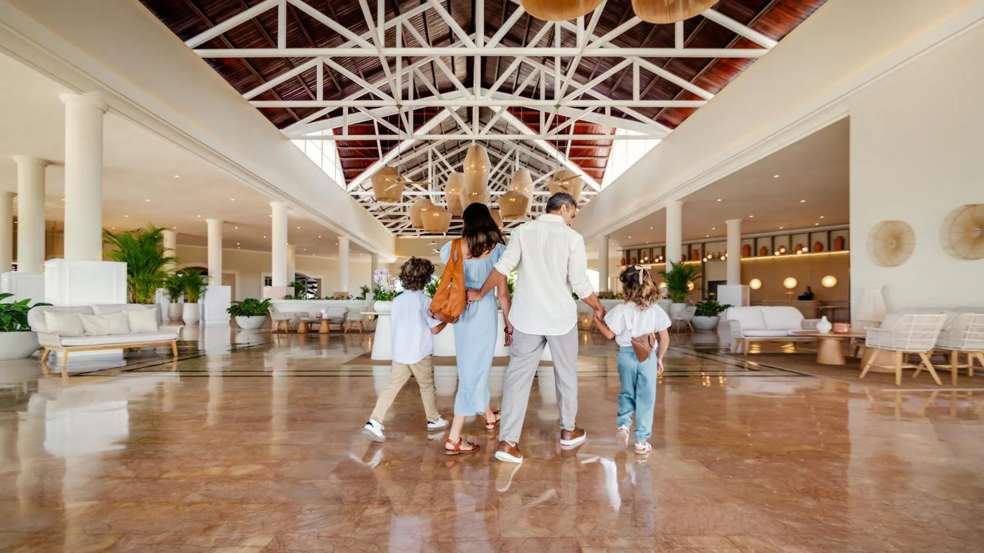 Wyndham Alltra Punta Cana All Inclusive Resort